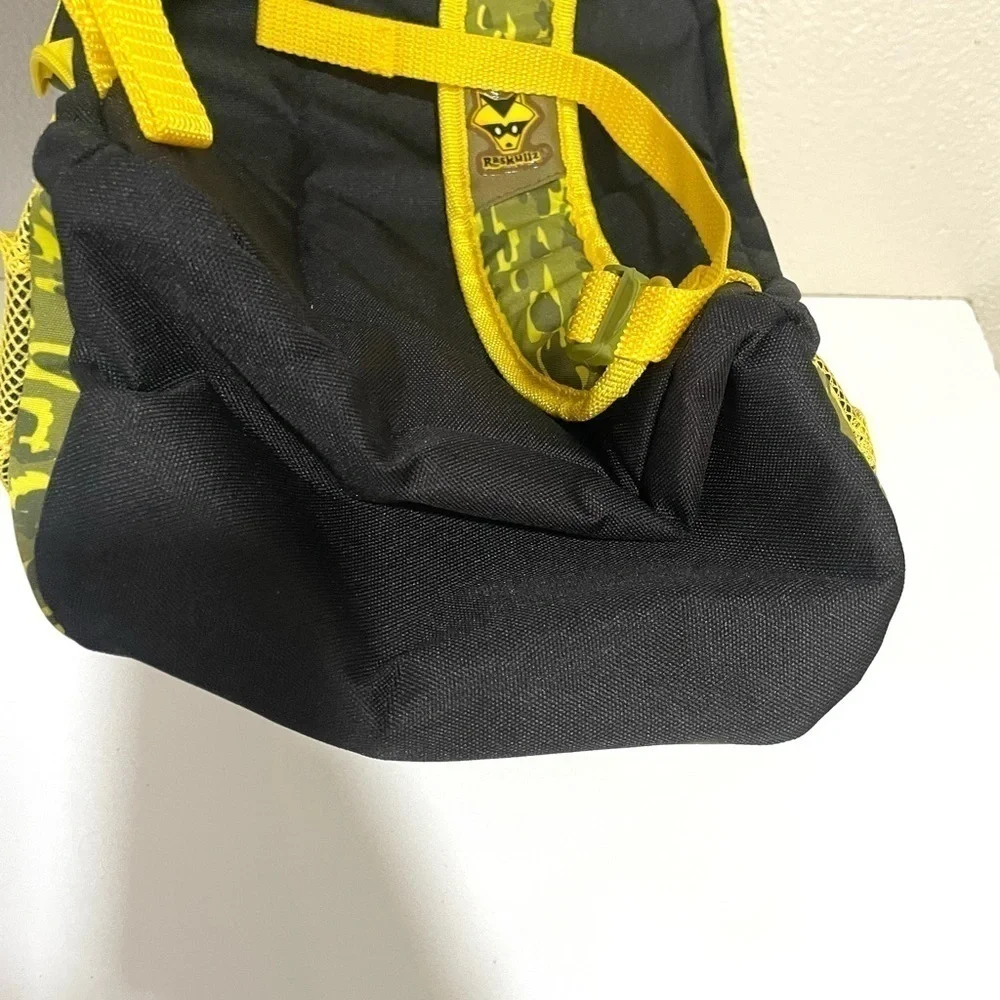 RASKULLZ Radeon 3D sculpted design green backpack